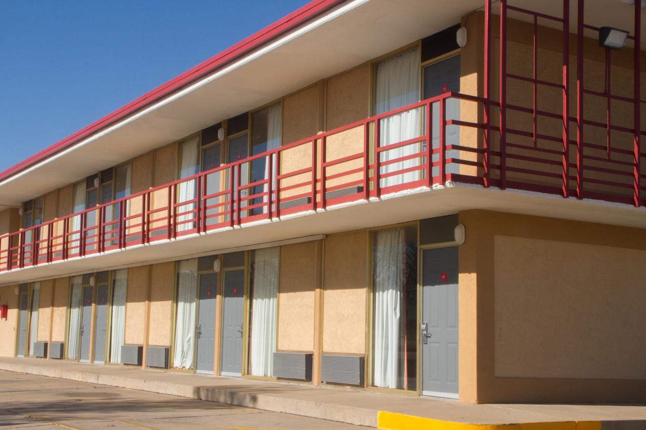 Executive Inn Ponca City מראה חיצוני תמונה